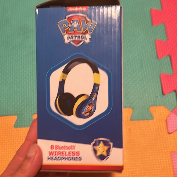 Paw patrol wireless headphones - Picture 5 of 12